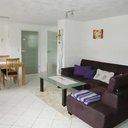 Lenne Apartment